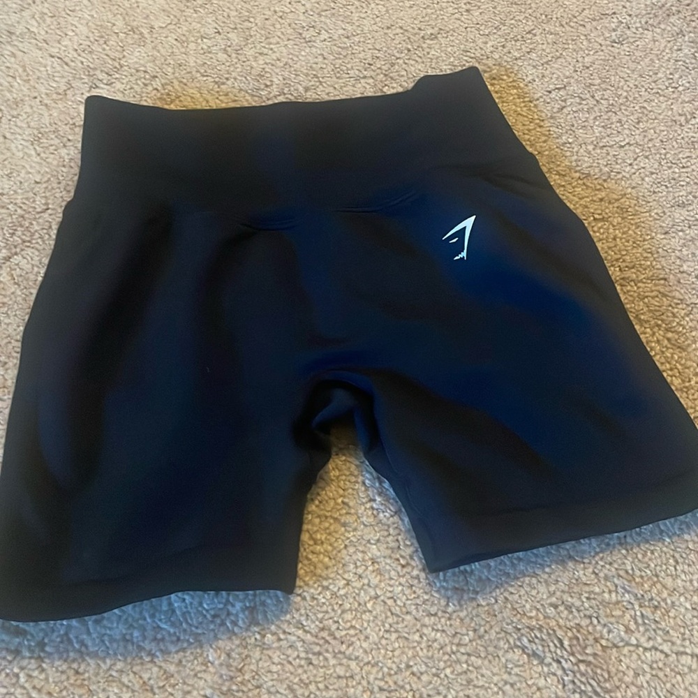 Gymshark lift and contour workout shorts